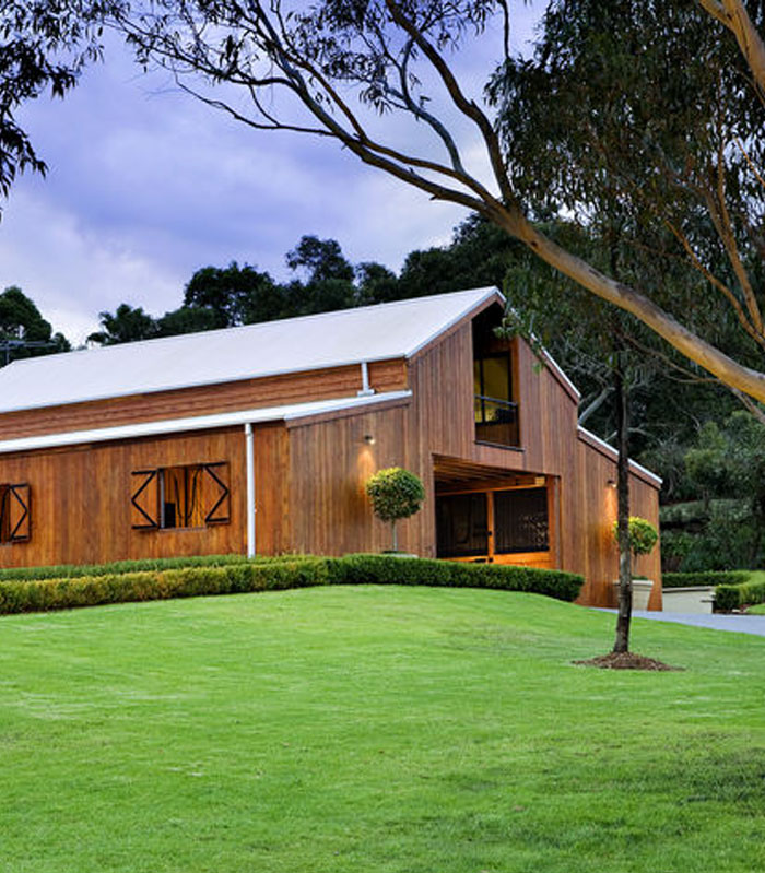 Beautiful Barn And Stable In Cartersville