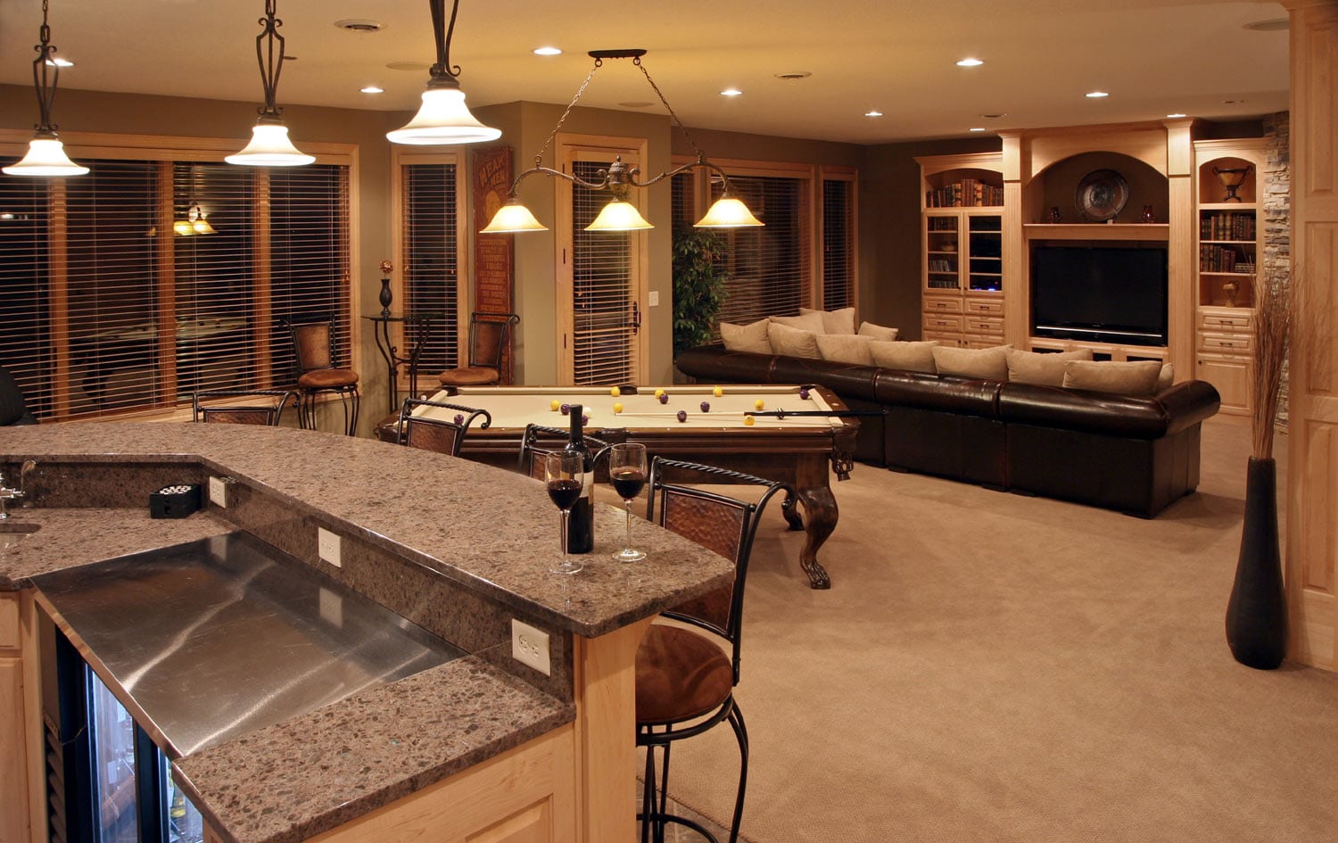 Modern Basement With Bar